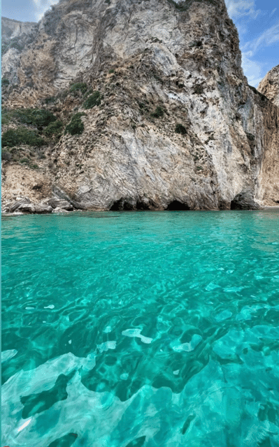 Ponza/Palmarola boat tour with lunch on board - Navigating to Palmarola and Its Most Beautiful Coves