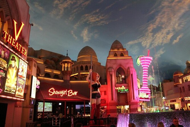 Popovich Comedy Pet Theater at Planet Hollywood Resort and Casino - Experience a Hilarious Show with Rescued Pets at Planet Hollywood