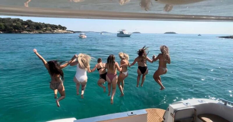 Pore: Bachelor & Bachelorette Celebration on the Waves - Customizing Your Celebration: Wild or Elegant