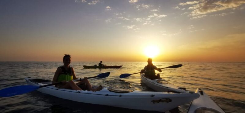 Pore: Sea Kayaking Sunset Tour - Sunset Over Pore: The Tour’s Main Highlight