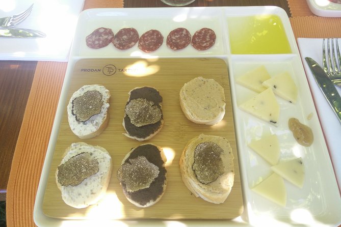 Porec FOOD & WINE Walk with Wine and Food Tasting - Walking Through Porec’s Historic Streets on Decumanus