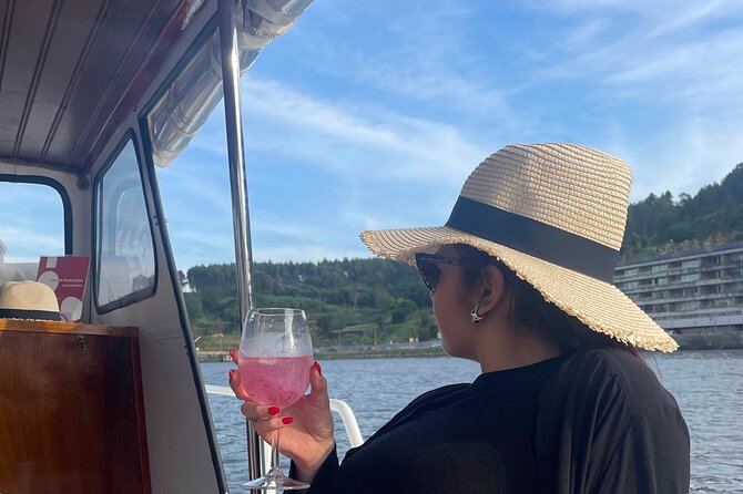 Port : private cruiser 6 Bridges and port wine tasting/Sunset - The Port Wine Tasting Experience on Board