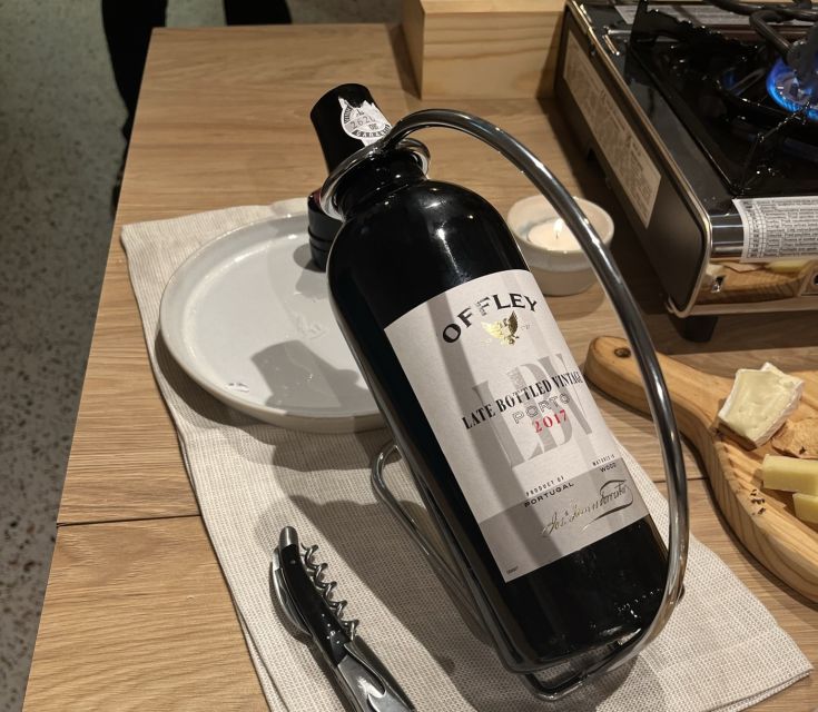 Port Wine class with 5 Port tasting and pairings - Flexibility and Accessibility for All