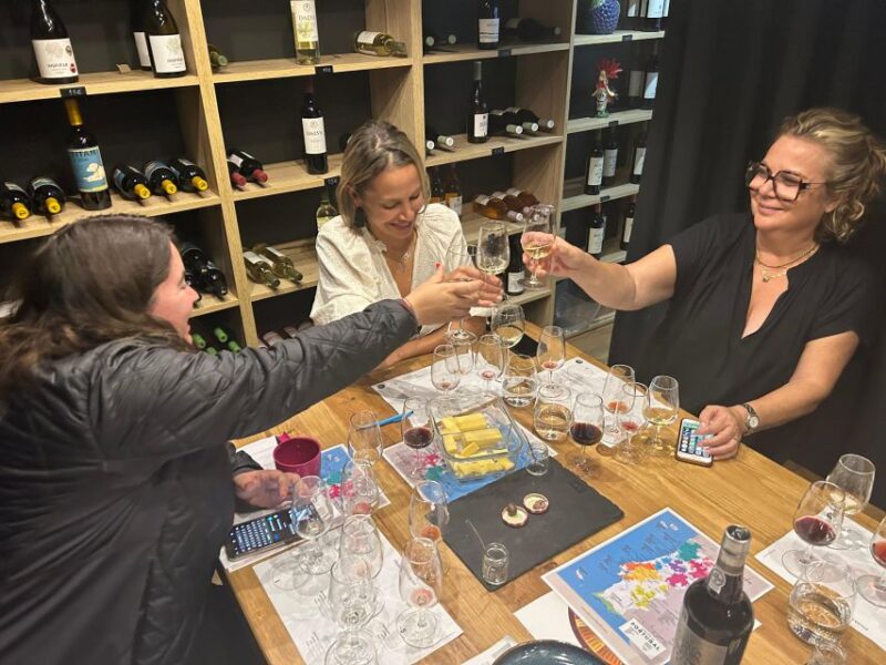 Port Wine class with 5 Port tasting and pairings - The Experience’s Pacing and Atmosphere