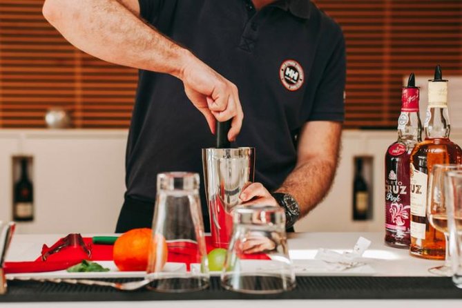 Port Wine Cocktails Workshop at Espaço Porto Cruz, Vila Nova de Gaia, Portugal - Visiting Espaço Porto Cruz in Vila Nova de Gaia