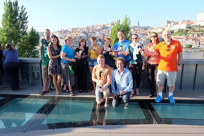 Port Wine Lodges Tour Including 7 Port Wine Tastings (English) - Starting Point and Logistics in Porto