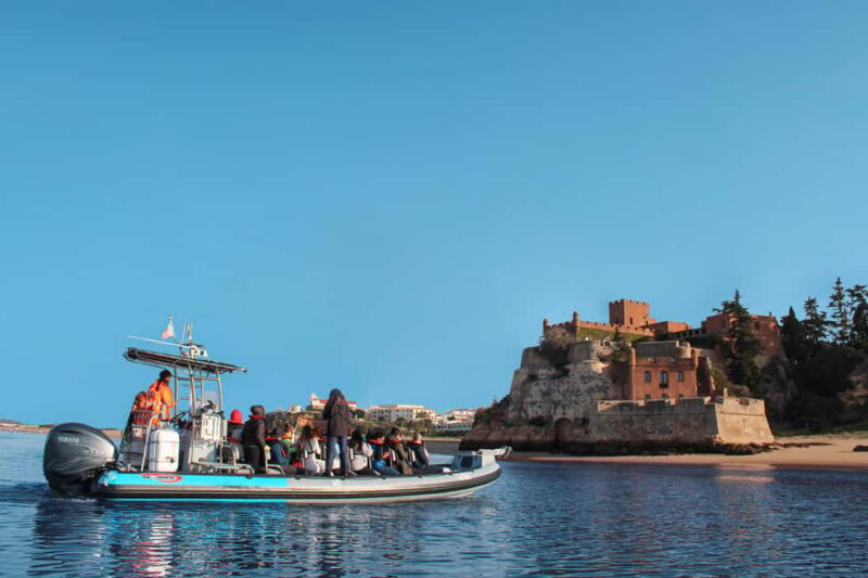 Portimão: Benagil Boat Tour & Marinha Beach & Carvalho Beach - Starting Point in Portimão and Meeting Details