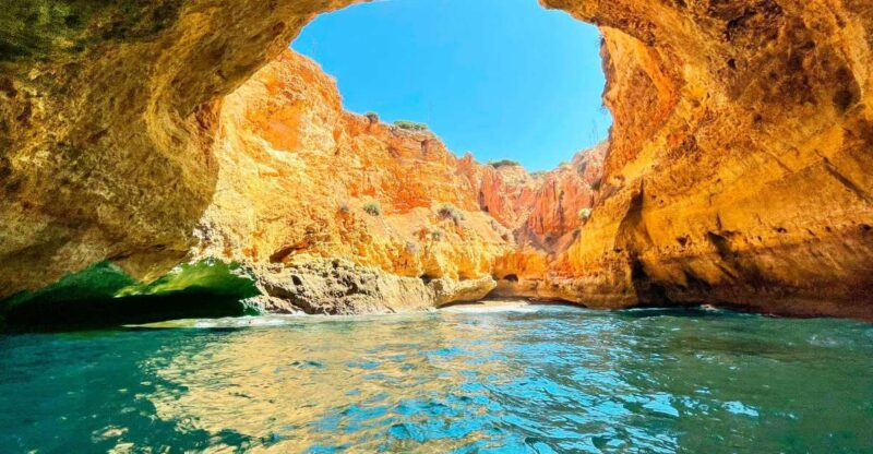 Portimão: Benagil Boat Tour & Marinha Beach & Carvalho Beach - The Experience with Guides and Group Size