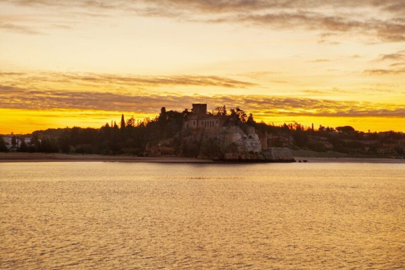 Portimão: Benagil Sea Caves Speedboat Adventure Tour - The Wave to Benagil Cave: A Natural Wonder