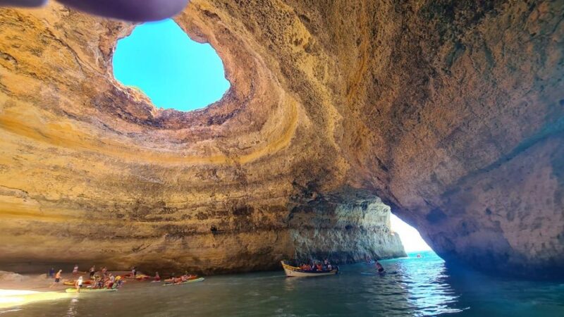 Portimão: Family Gathering - Discovering the Caves: An Itinerary Highlight