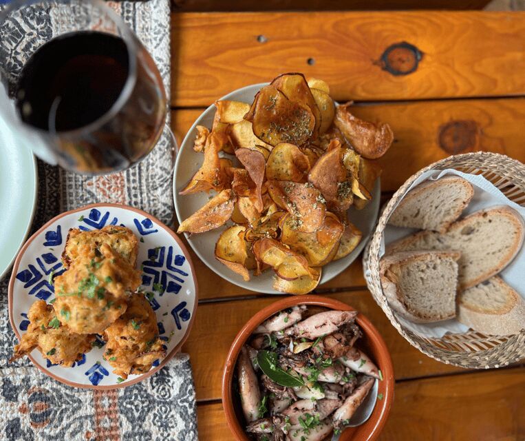 Portimão: Guided Local Food Tour - Sampling Baked Goods at a Local Bakery