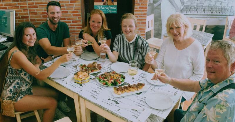 Portimão: Guided Local Food Tour - Logistics and Meeting Details