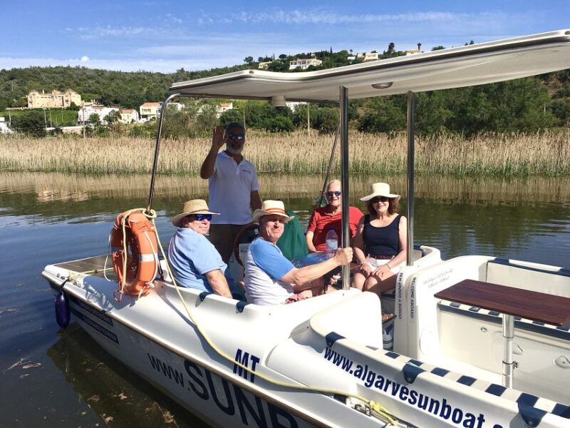 Portimão: Silves & Arade River History Tour on a Solar Boat - The Experience of Guides: Expert Storytelling and Local Tips