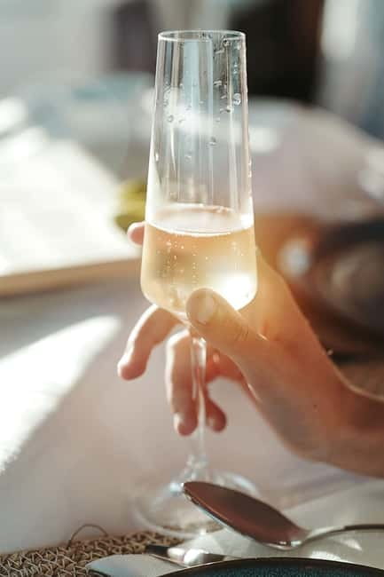 Portimao: Sunset Luxury Sail-Yacht Cruise - Discover the Algarve Coast on a Sunset Luxury Sail-Yacht Cruise