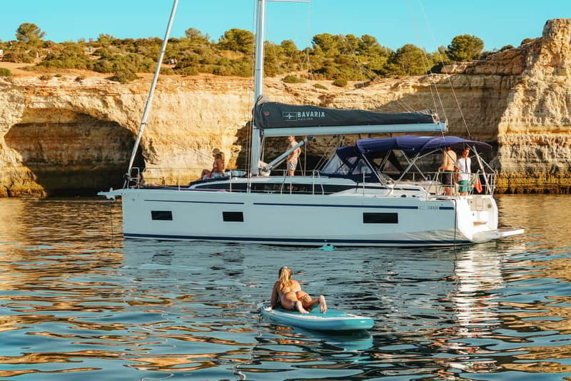 Portimao: Sunset Luxury Sail-Yacht Cruise - The Experience of the Guides and Crew