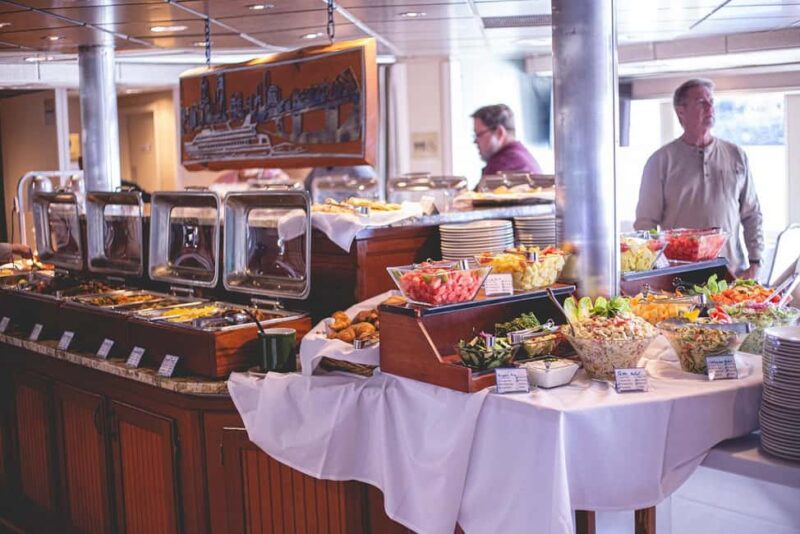 Portland: Brunch Cruise on Willamette River - Food and Drinks Available for Purchase