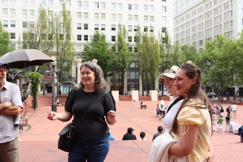 Portland: Downtown Food Tour of 6 Local Favorites Dishes - Portland’s Food Culture Showcased Through 6 Unique Dishes