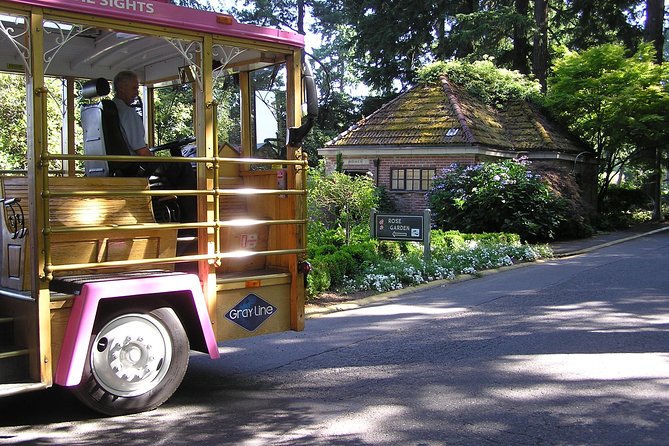 Portland Hop-On Hop-Off Pink Trolley Tour with Gray Line - 1 or 2 Day Pass - Navigating Portland’s Top Neighborhoods and Parks