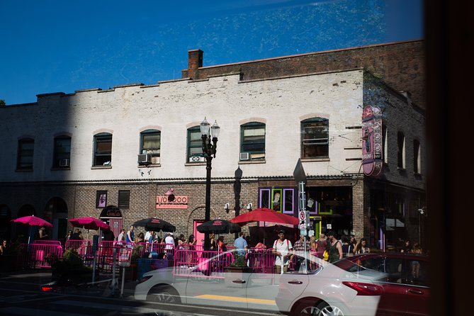 Portland Hop-On Hop-Off Pink Trolley Tour with Gray Line - 1 or 2 Day Pass - The Scenic and Historic Route Along the Willamette River