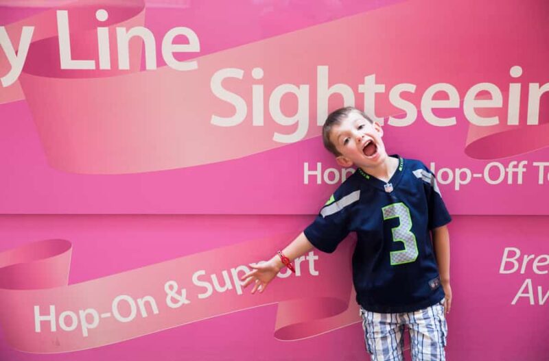 Portland, Oregon: Gray Line Pink Trolley Hop-On Hop-Off Tour - Comparing the 1-Day and 2-Day Tickets