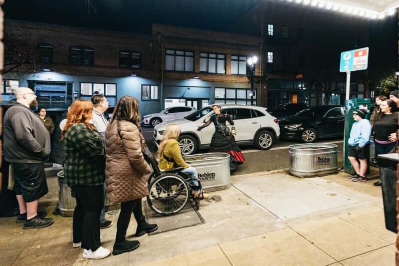 Portland: Phantoms, Penance, and Poltergeists Ghost Tour - The Experience with Guides and Group Dynamics
