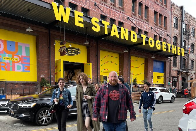 Portland Pizza Tour - Escape From New York Pizza: A Slice of Tradition