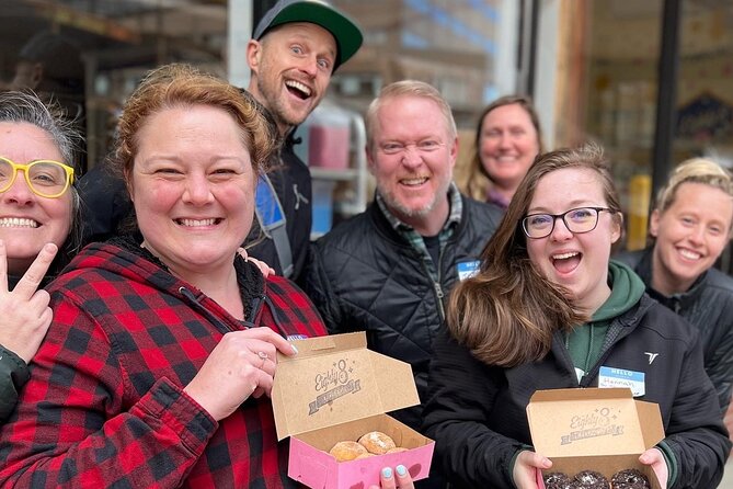 PortlandWalkingFoodTourWarmDonuts, History&HiddenGems - Key Points