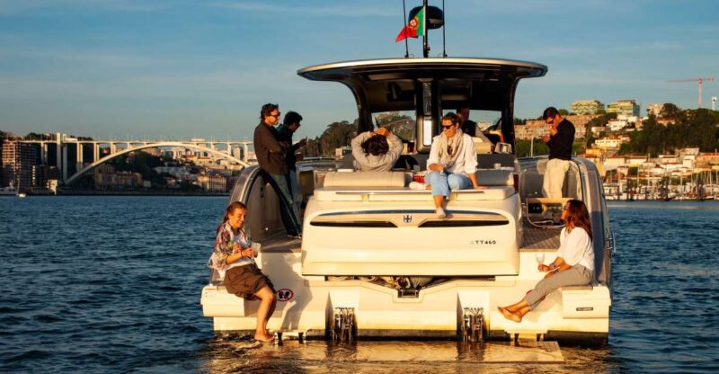 Porto: 2h SUNSET Private Luxury Yacht in the Douro - Cruising Through Porto and Gaia’s Most Famous Landmarks