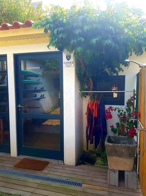 Porto: 3-Day Surf Camp with Accommodation and Transfers - Accommodation and Amenities