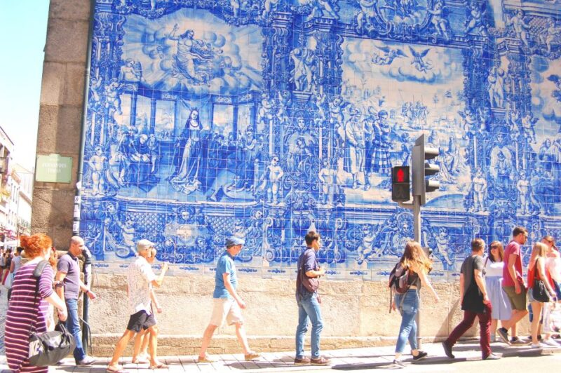 Porto: 3-Hour Food Tour - Visit to Liberdade Square and Mercado do Bolhão