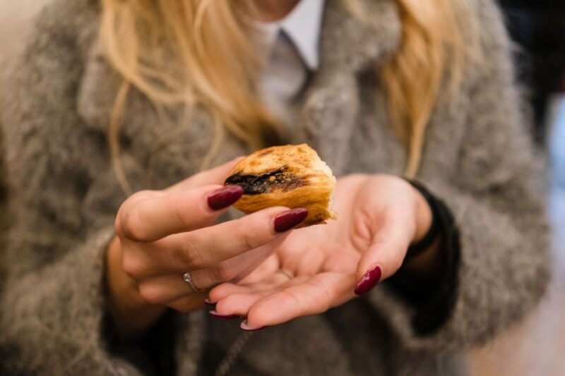 Porto: 3-Hour Food Tour - The Guide: Knowledgeable, Friendly, and Engaging