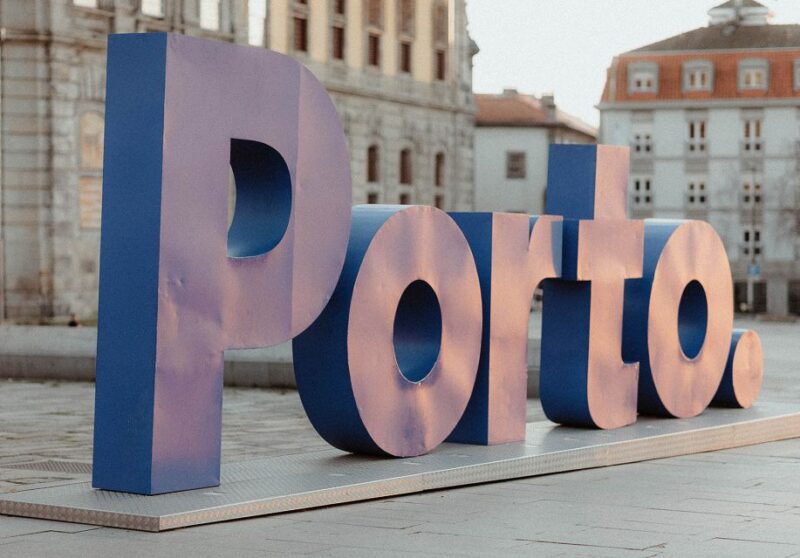 Porto: 3-Hour Guided Walking Tour - The Artistic Side of Porto: Art Nouveau and Historic Architecture