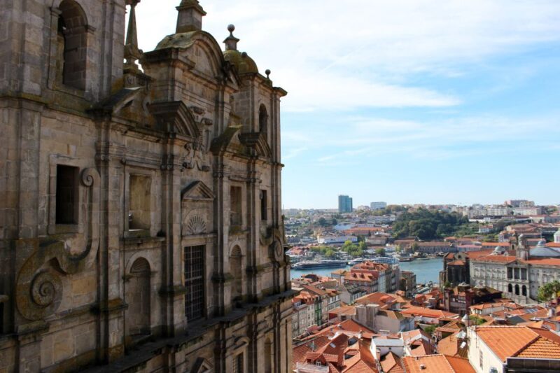Porto: 3-Hour Walking City Tour & Lello Bookstore Visit - Practical Details: Logistics and Group Size