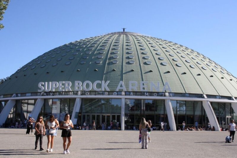 Porto 360 45 ' guided tour to Super Bock Arena - Meeting Point and Tour Logistics