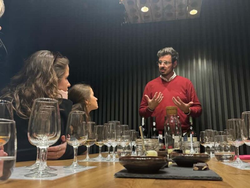 Porto: 5 Port Wine Tasting with Pairings - Why the Guides Make a Difference
