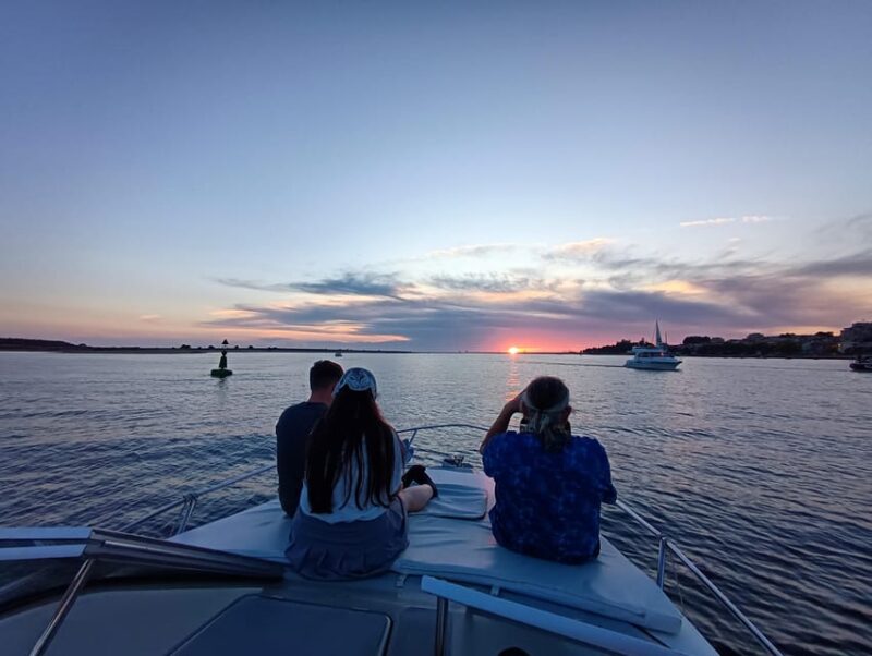 Porto: 6 Bridges and Ribeira Boat Tour with Sunset Option - What to Bring and What Not to Bring