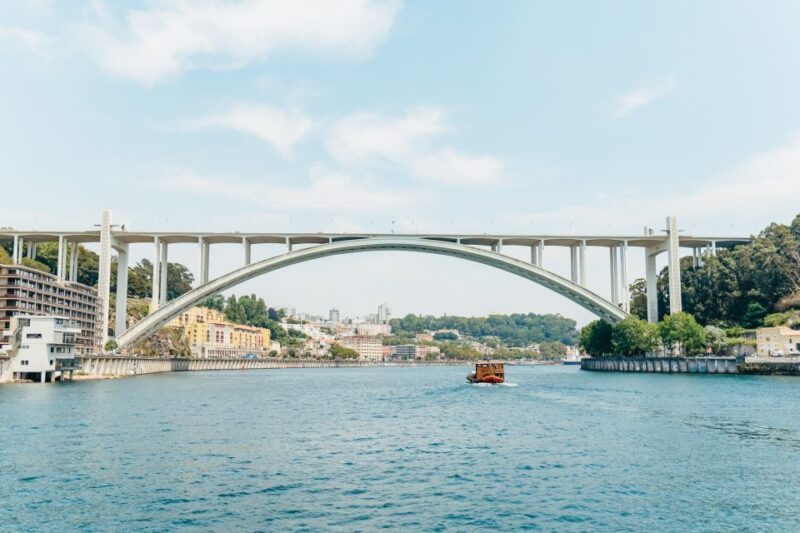 Porto: 6 Bridges Douro River Cruise - Best Time to Take the Cruise for Optimal Views