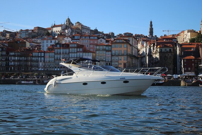 Porto: 6 Bridges Private Yacht Cruise with Wine & Snacks - Discover Porto from the Water on a Private Yacht Cruise