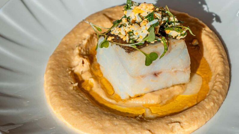 Porto: A la carte lunch + Douro River cruise - Scenic Douro River Cruise with Enchanting River Views