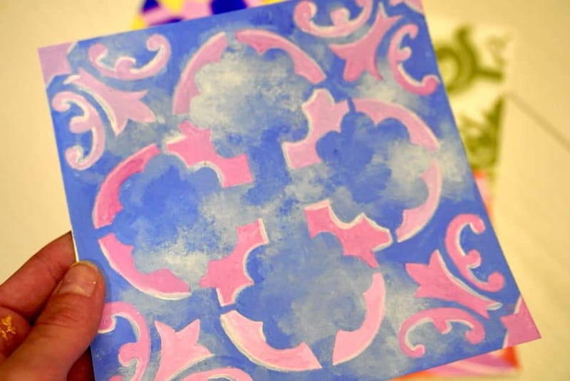 Porto: Acrylic Painting Workshop for Groups - Antero Quental - Porto’s Iconic Color Palette as Your Artistic Playground