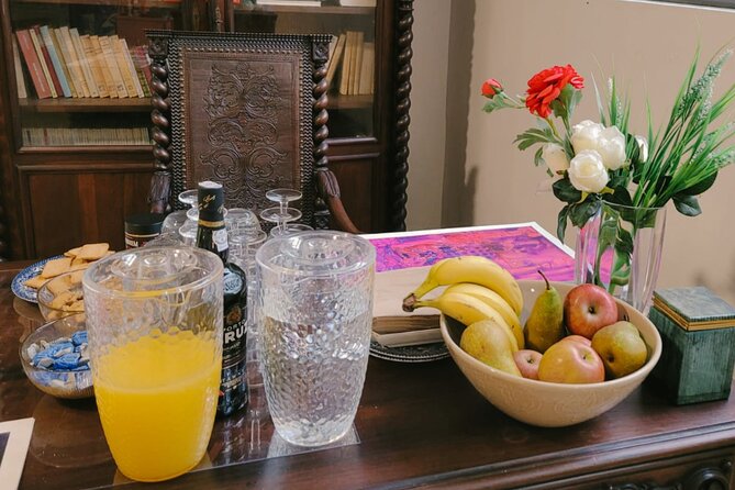 Porto: Acrylic Painting Workshop for Groups at Antero de Quental - Cancellation Flexibility and Practical Details