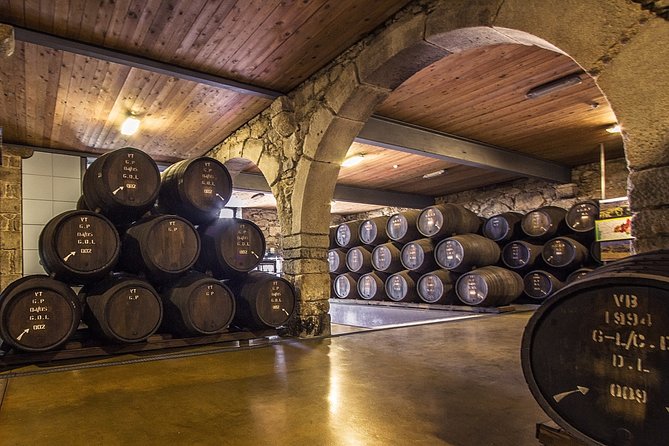 Porto and its charms - Tour from Lisbon - Exploring Clérigos and Carmo: Architectural Gems and Tiled Facades