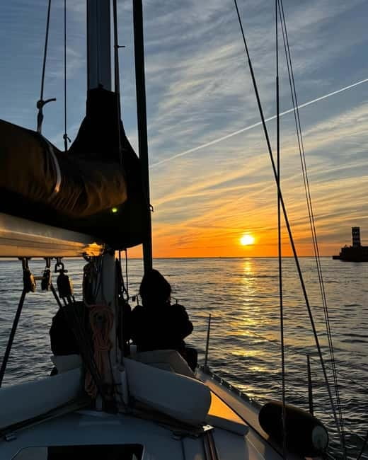 Porto: Best Exclusive Charming Sailboat Sunset - Wine and Local Flavors on Deck