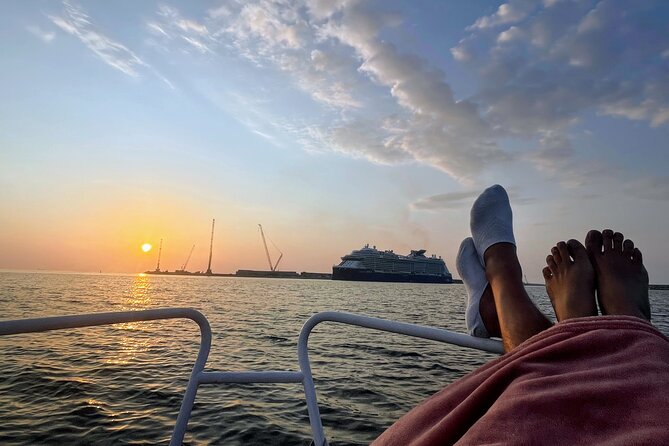 Porto: Boat trip on Douro river , six bridges /Sunset opcion - Exploring the Serra do Pilar Monastery