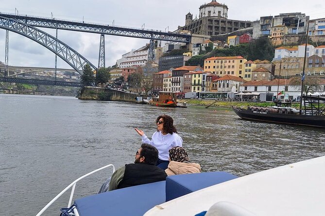 Porto: Boat trip on Douro river , six bridges /Sunset opcion - The Sunset Experience and Porto Wine Toast
