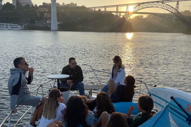 Porto: Brunch on the river Douro private - Practical Details and Booking Considerations