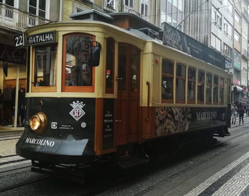 Porto by Foot: Discover the City's Soul - The Ribeira District and Its Charm