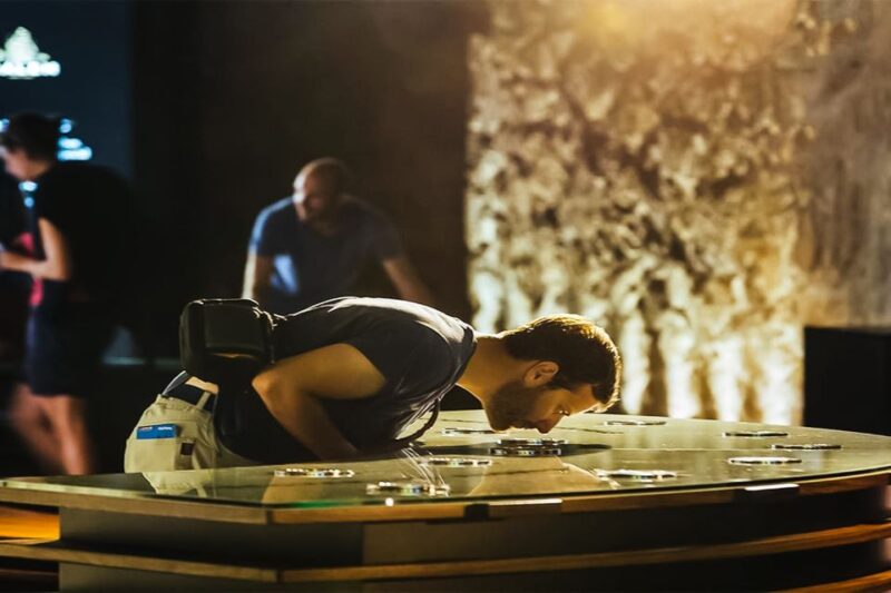 Porto: Cálem Cellar Tour, Fado Show & Wine Tasting - Key Points