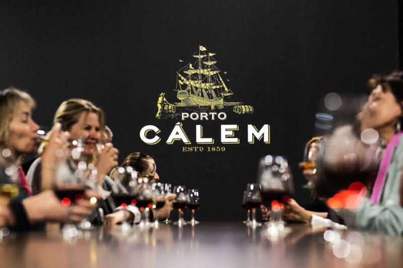 Porto: Cálem Cellar Tour, Interactive Museum & Wine Tasting - Tasting Two Classic Port Wines