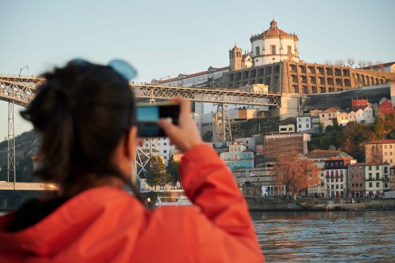Porto: Capture the most Photogenic Spots with a Local - Discovering Porto’s Hidden Corners and Scenic Views
